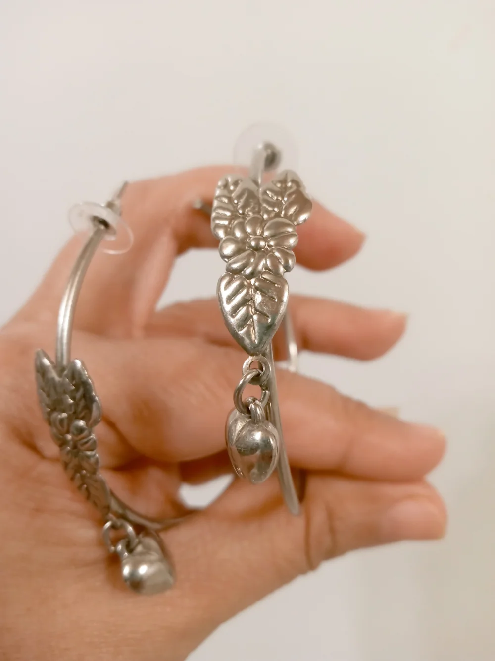 Vintage Floral Leaf Hoop Earrings with Dangle Accents